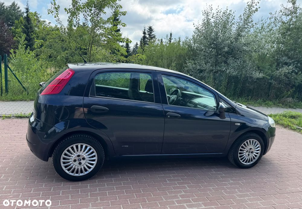 Fiat Grande Punto 1.4 8V Active - 4