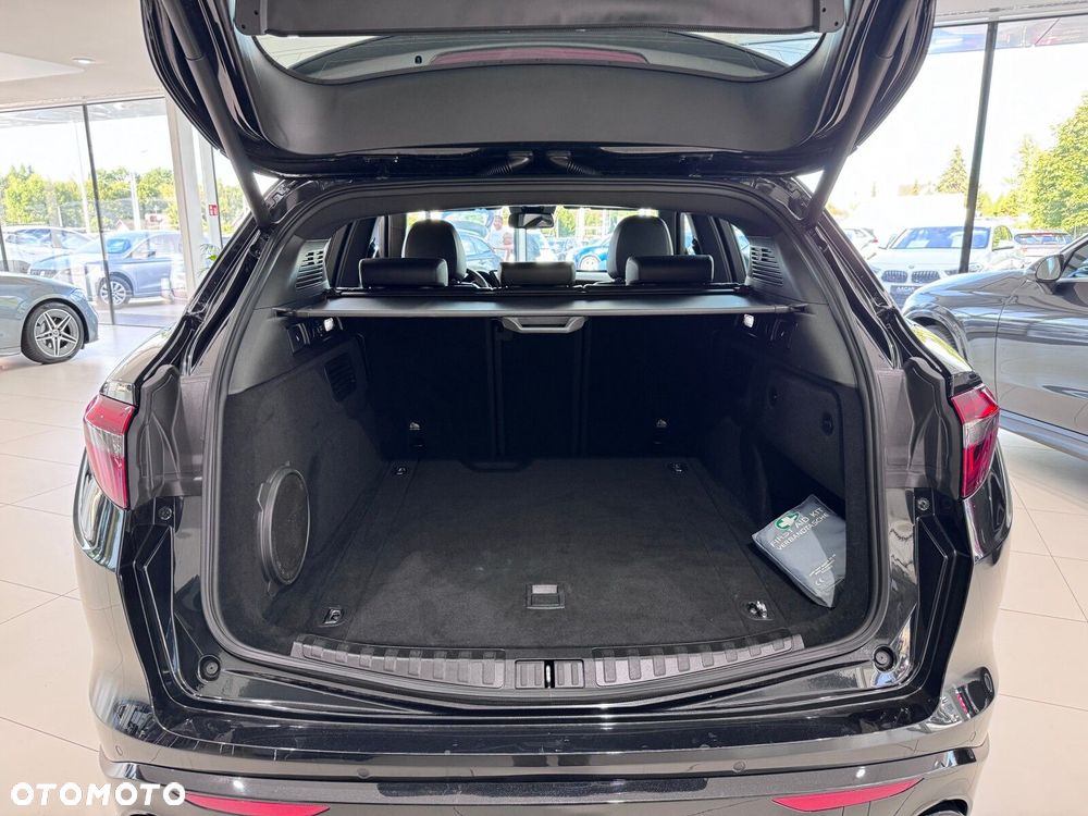 Alfa Romeo Stelvio 2.0 Turbo Veloce Q4 - 17