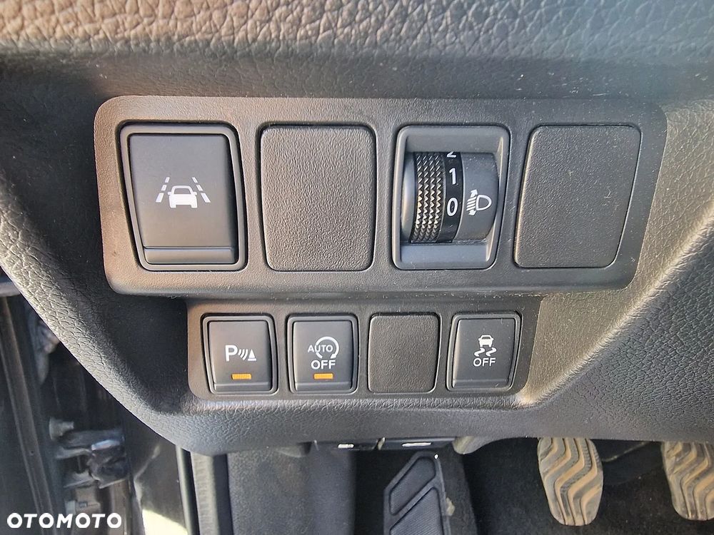 Nissan Qashqai 1.2 DIG-T N-Connecta - 13