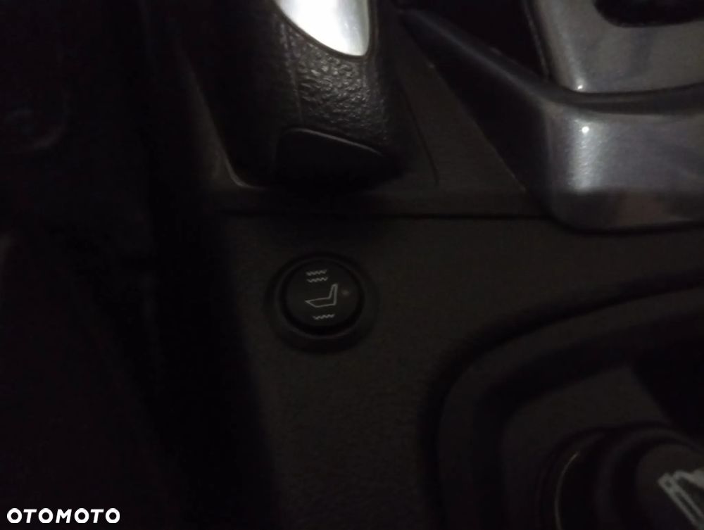 Ford Focus 1.6 TDCi DPF Titanium - 27