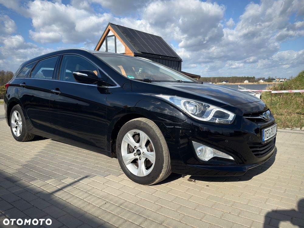 Hyundai i40 i40cw 1.7 CRDi Fifa World Cup Edition - 13