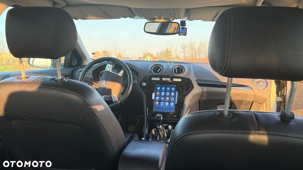 Ford Mondeo 2.5 Titanium - 19