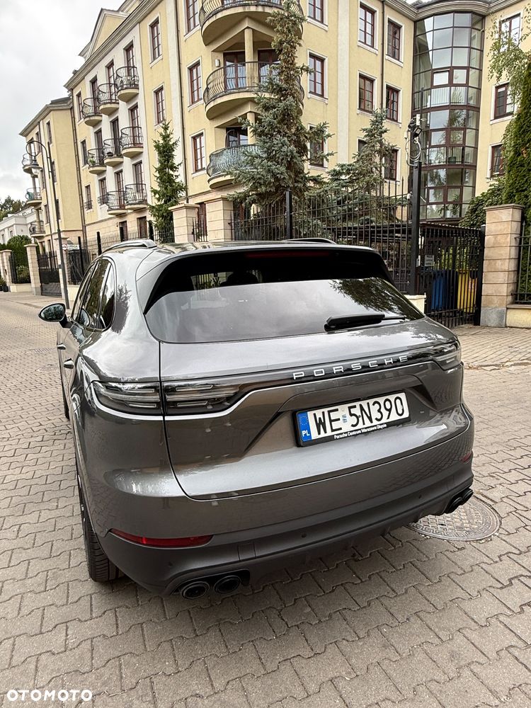 Porsche Cayenne - 11