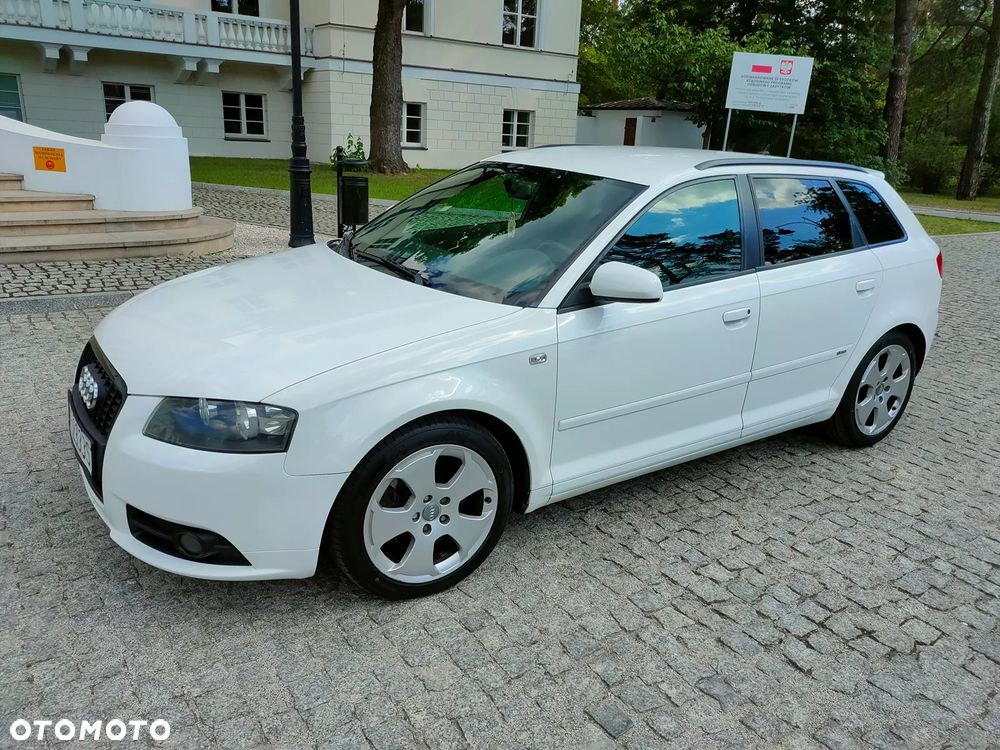 Audi A3 Sportback - 17