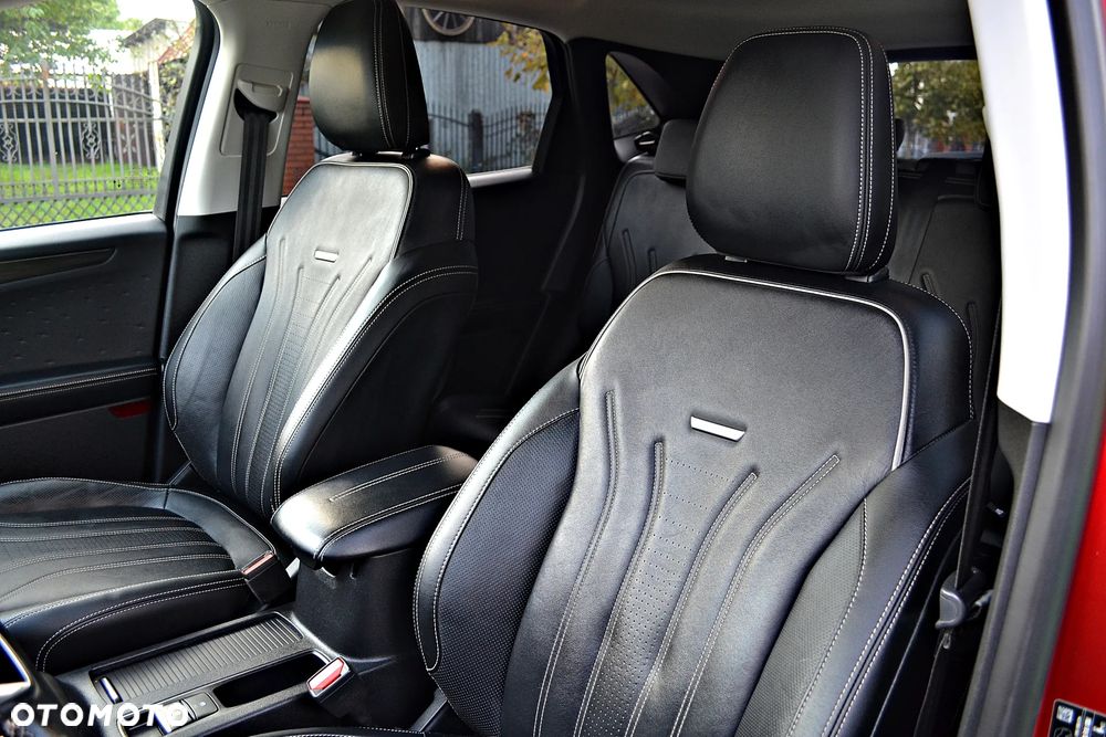 Ford Kuga 2.0 EcoBlue Hybrid VIGNALE - 27