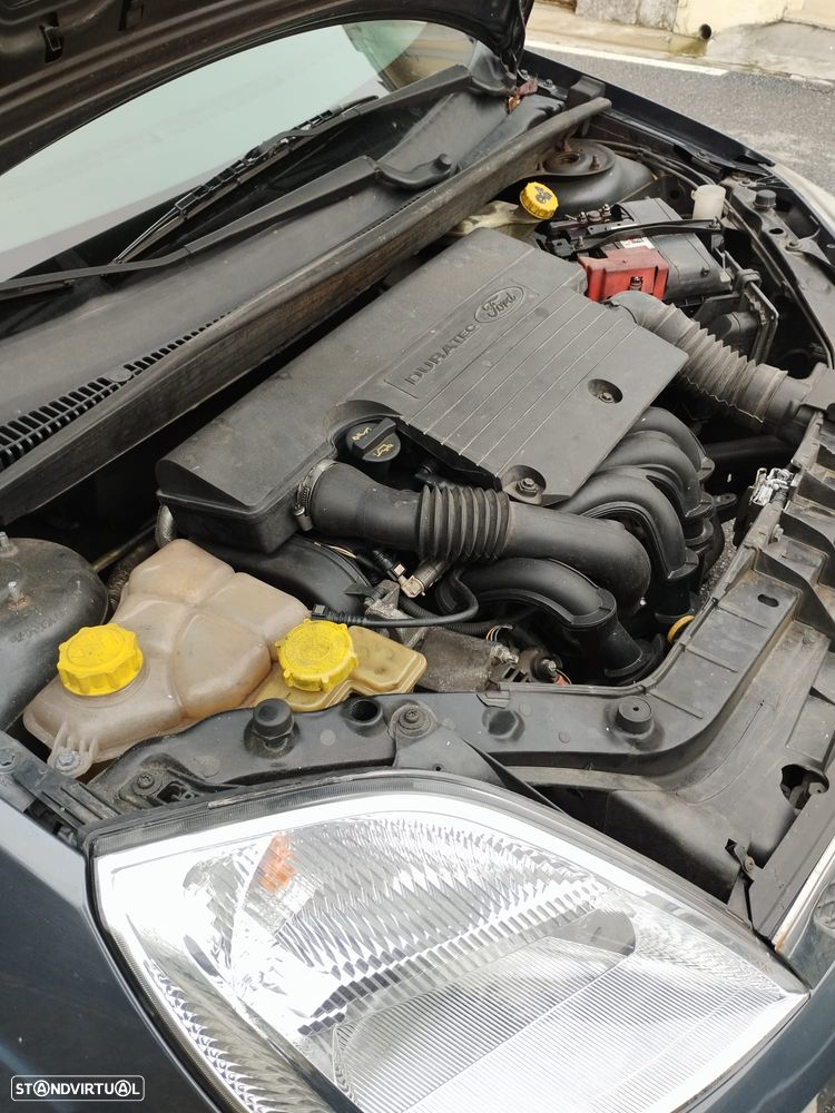 Ford Fiesta 1.25 Ghia - 4
