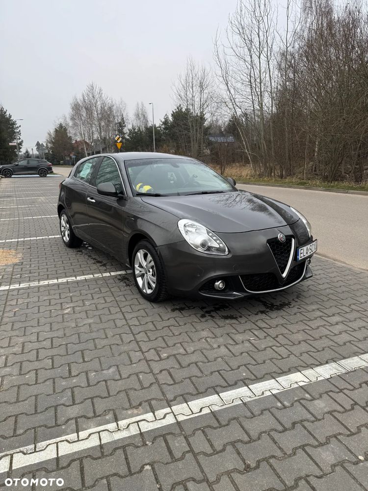 Alfa Romeo Giulietta - 7