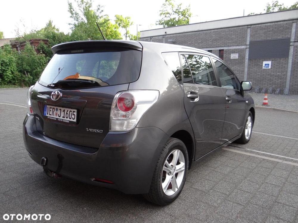 Toyota Verso 1.8 7-Sitzer Comfort - 10