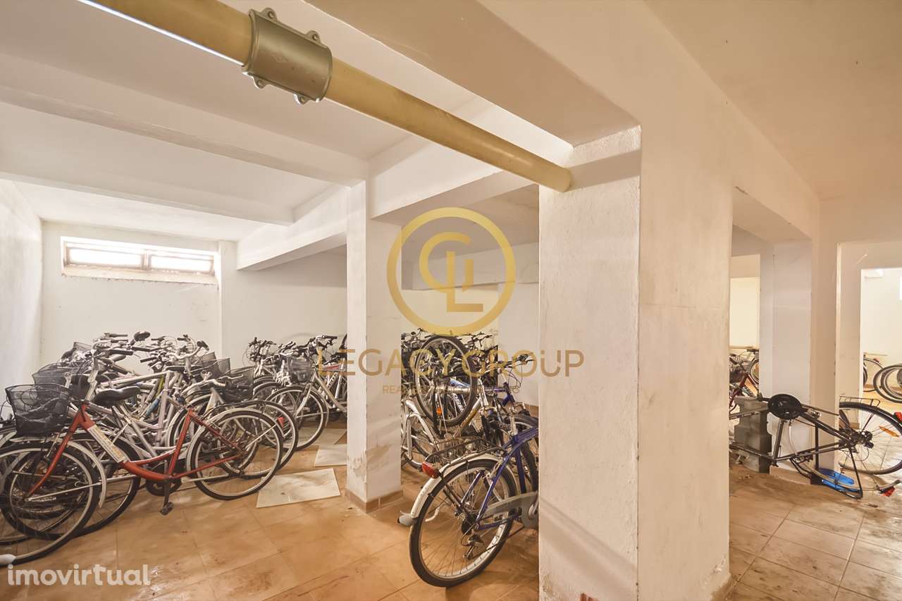 Cave em Monte Gordo - Grande imagem: 5/13