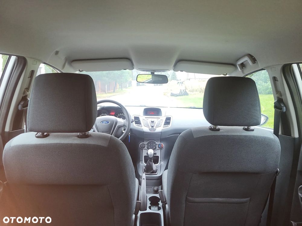 Ford Fiesta 1.25 Silver X (Ambiente) - 24