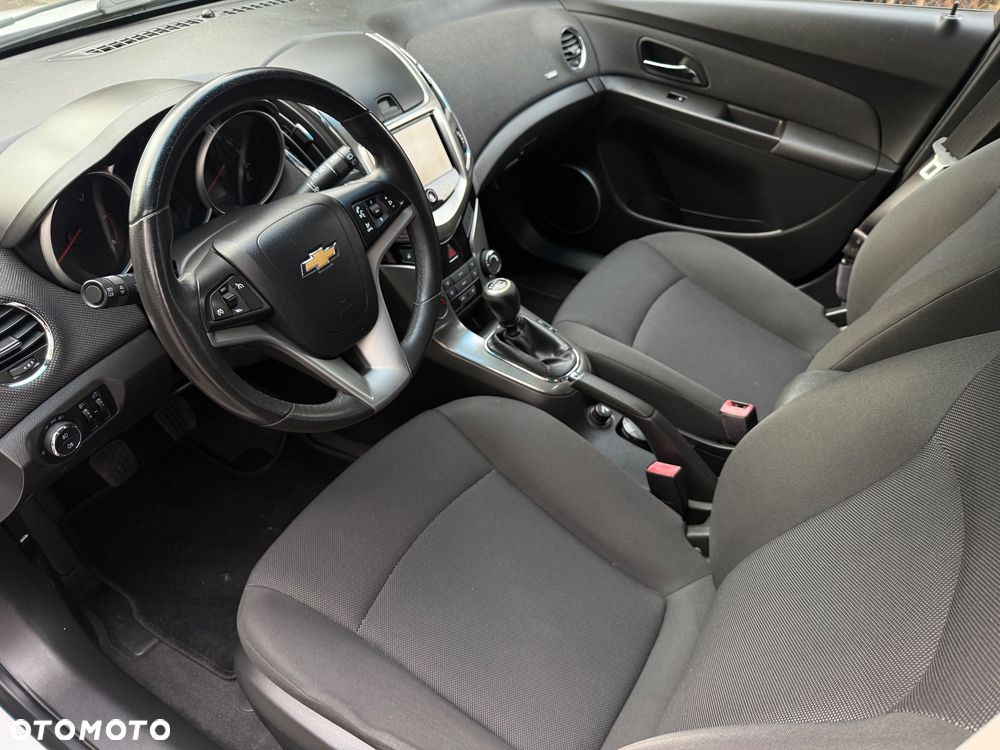 Chevrolet Cruze 1.7 D LT+ Premium - 25
