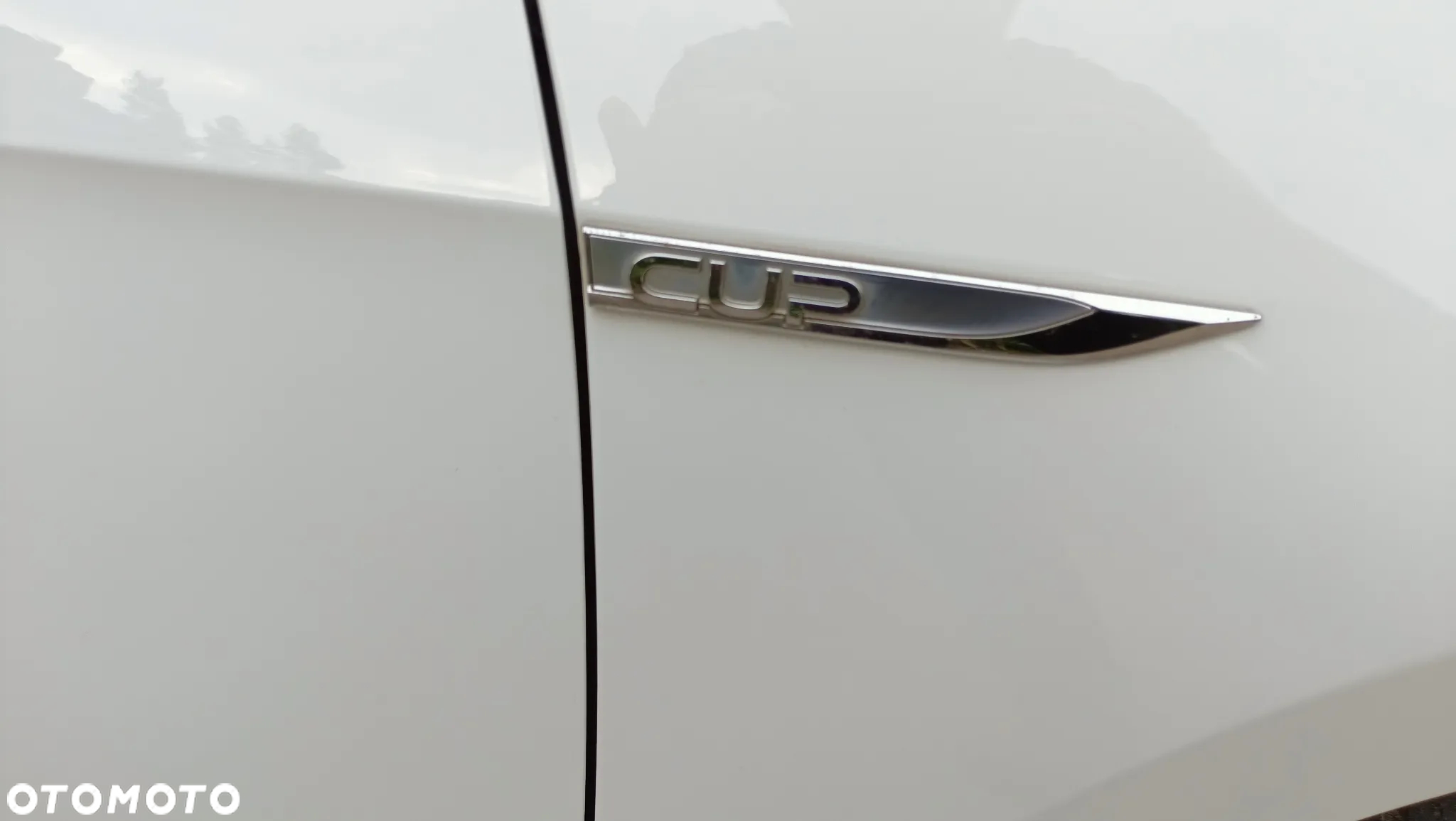 Volkswagen Golf 1.6 BlueTDI Cup - 13