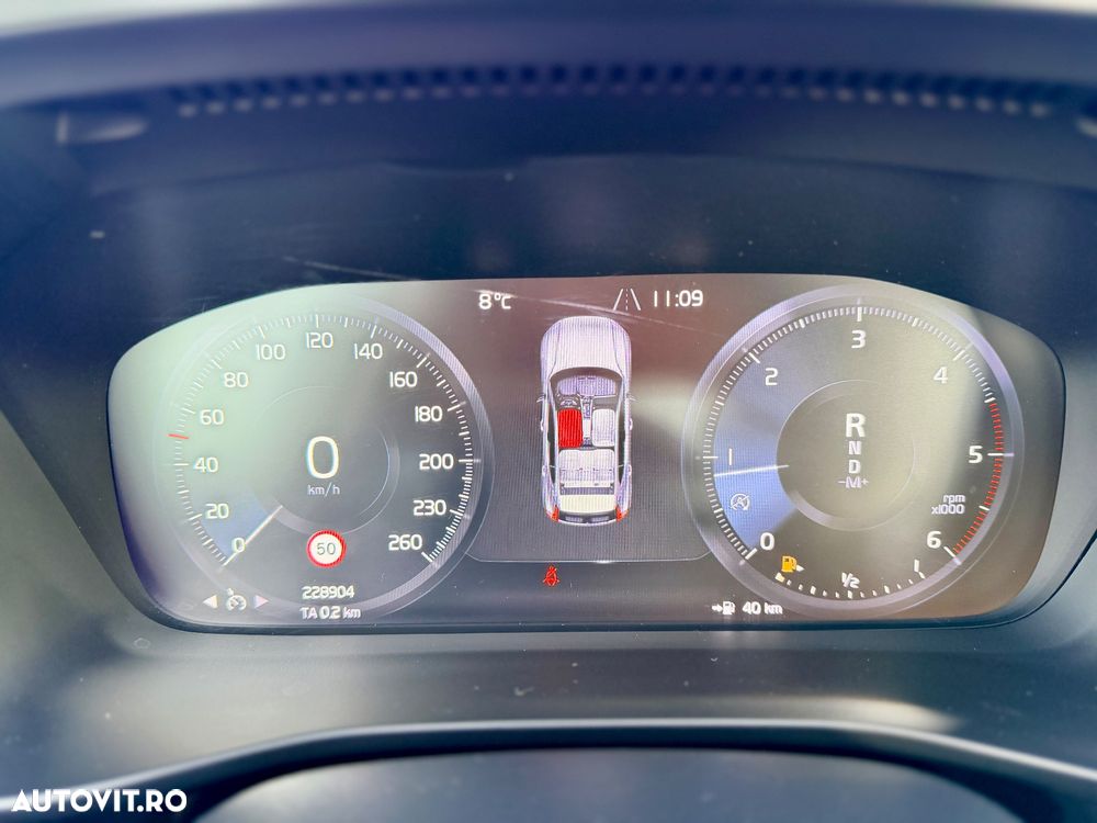 Volvo XC 40 D3 Geartronic Momentum - 14