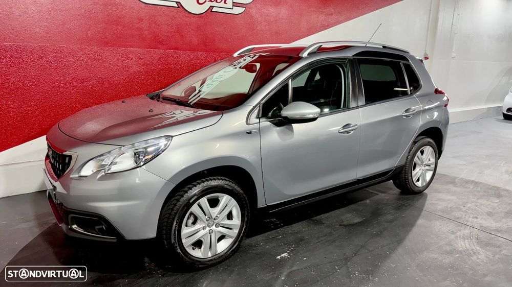 Peugeot 2008 1.2 PureTech Style - 42