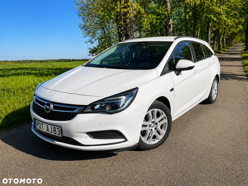 Opel Astra - 2