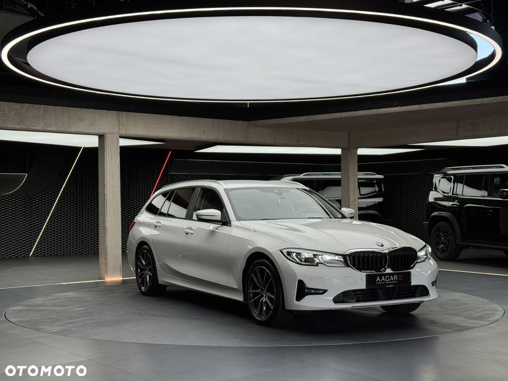 BMW Seria 3 320i Advantage - 8