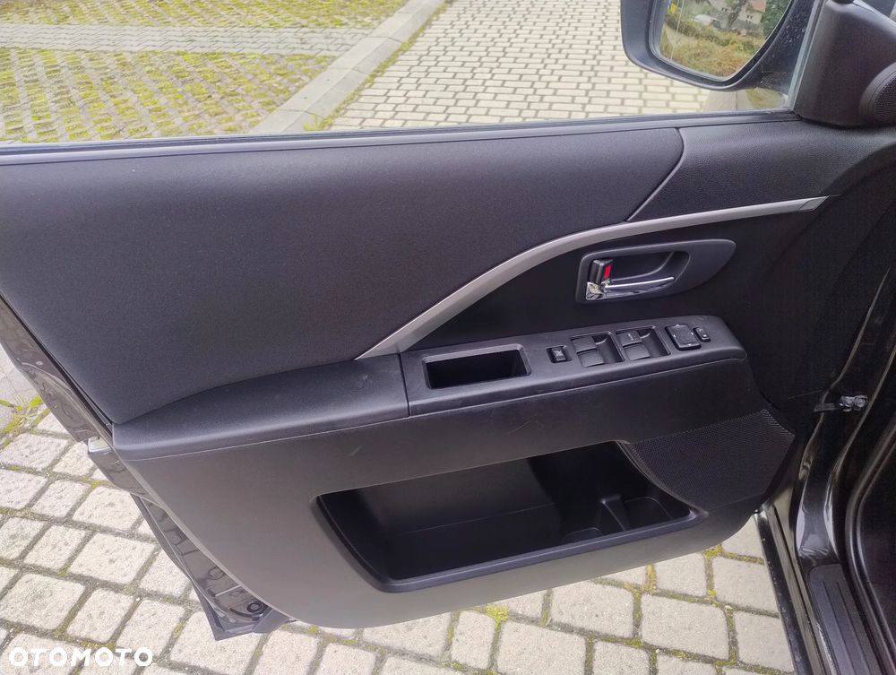 Mazda 5 2.0 MZR-DISI i-stop Sports-Line - 12