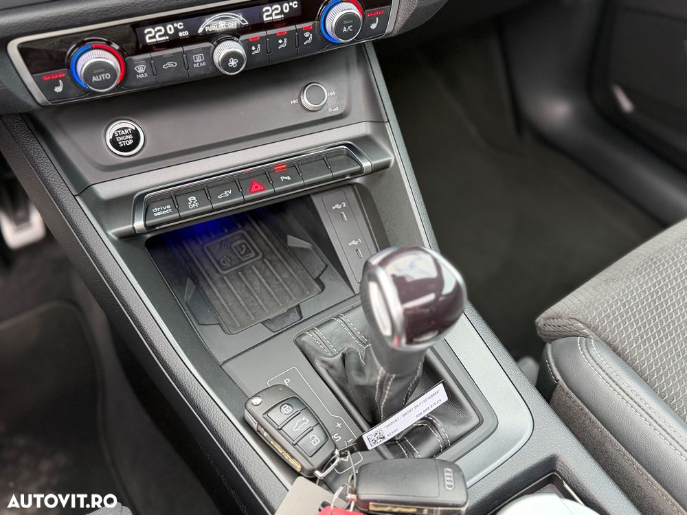 Audi Q3 45 TFSIe S tronic S line - 18