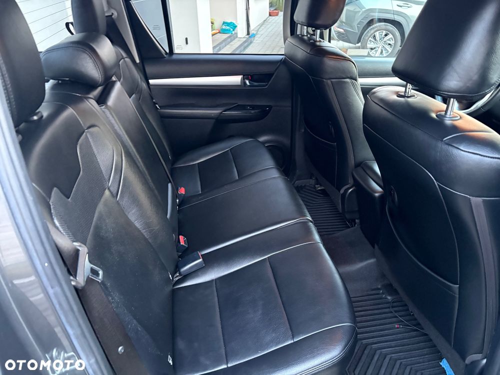 Toyota Hilux 2.8 D-4D Double Cab SR5+ 4x4 - 12