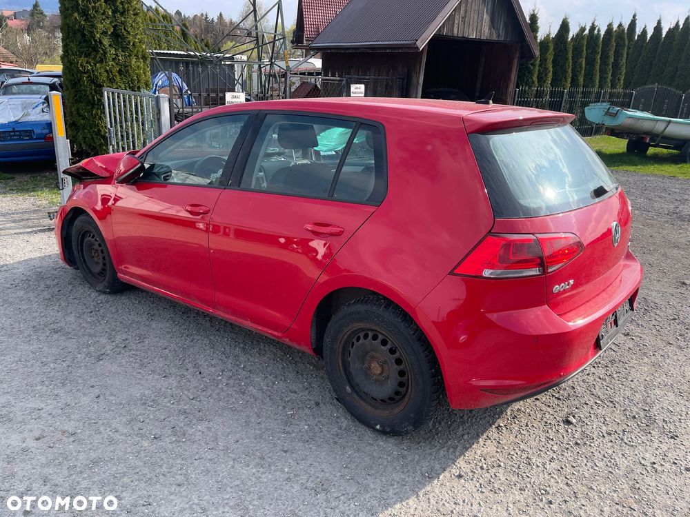 Volkswagen Golf 1.2 TSI BMT Comfortline - 2