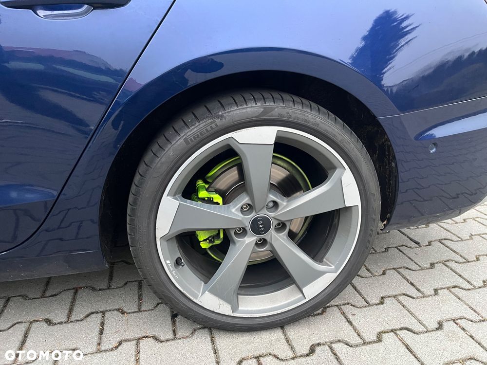 Audi A4 Avant 2.0 TDI S tronic - 12