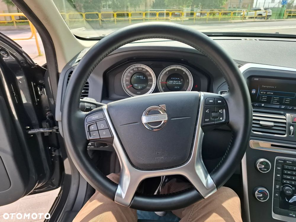 Volvo XC 60 DRIVe Momentum - 31