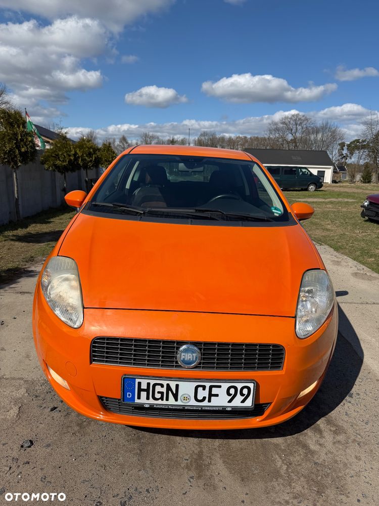 Fiat Grande Punto 1.4 16V Racing - 3