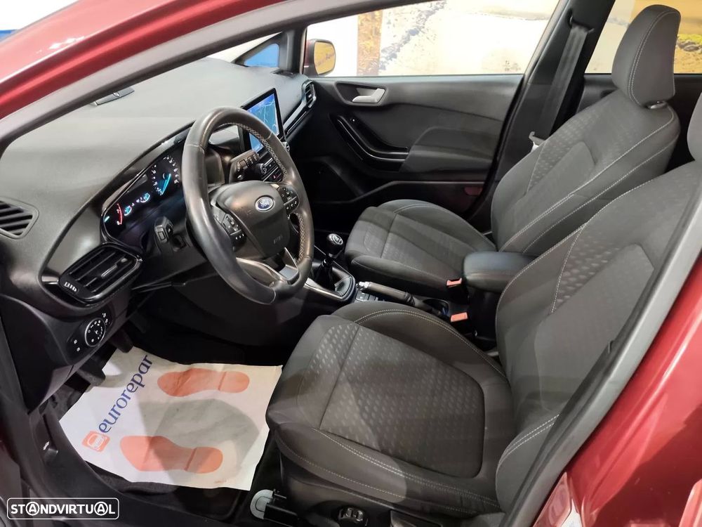 Ford Fiesta 1.0 EcoBoost S&S TREND - 11