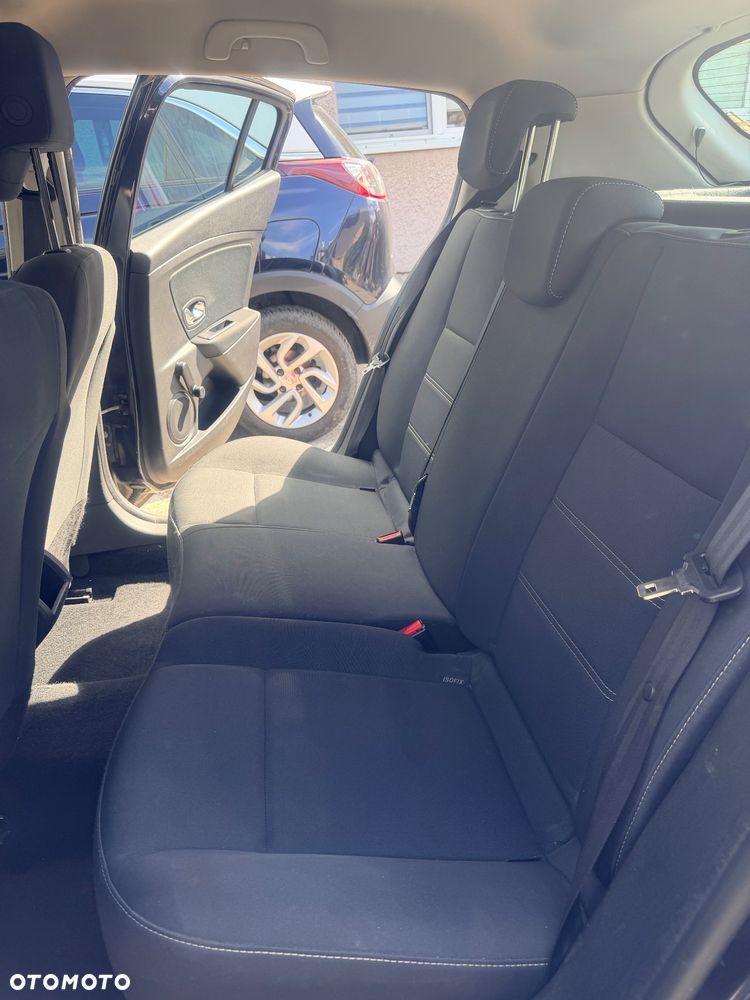 Renault Megane 1.6 16V Zen - 8