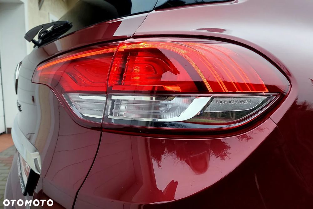 Renault Scenic ENERGY TCe 140 LIMITED - 31