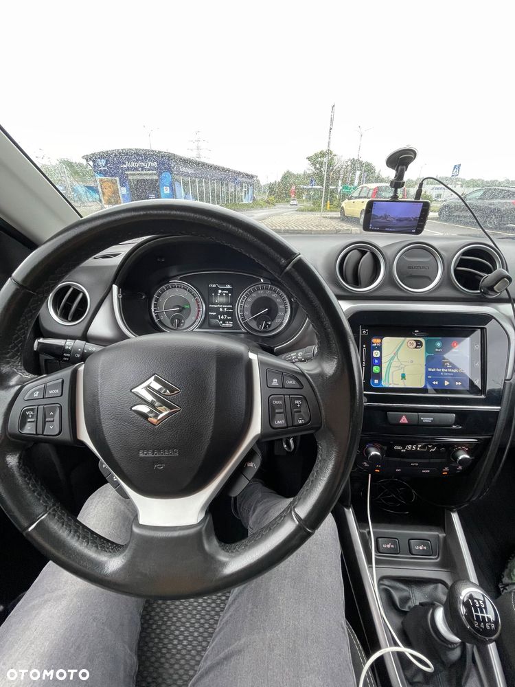 Suzuki Vitara 1.4 Boosterjet SHVS Premium 2WD - 17