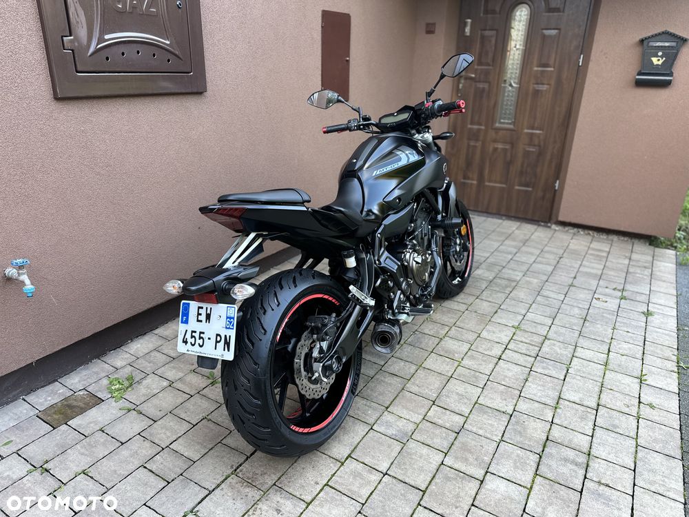 Yamaha MT - 7