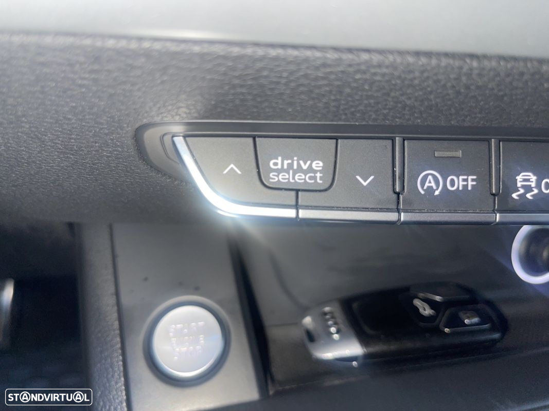 Audi A4 Allroad 2.0 TDI quattro S tronic - 38