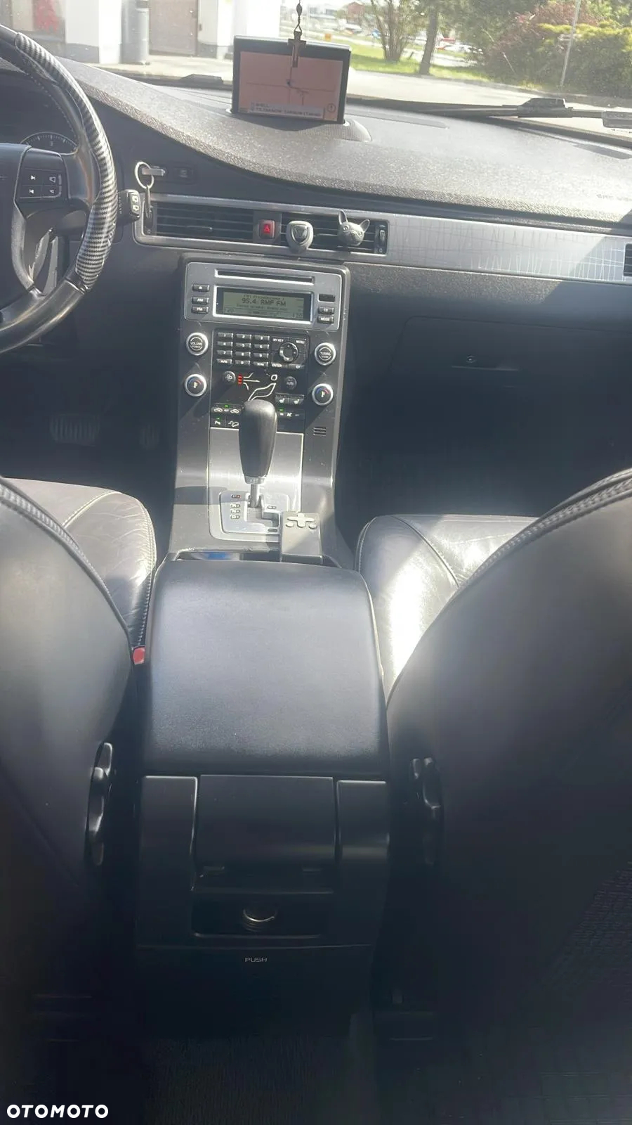 Volvo XC 70 D5 AWD Kinetic - 31