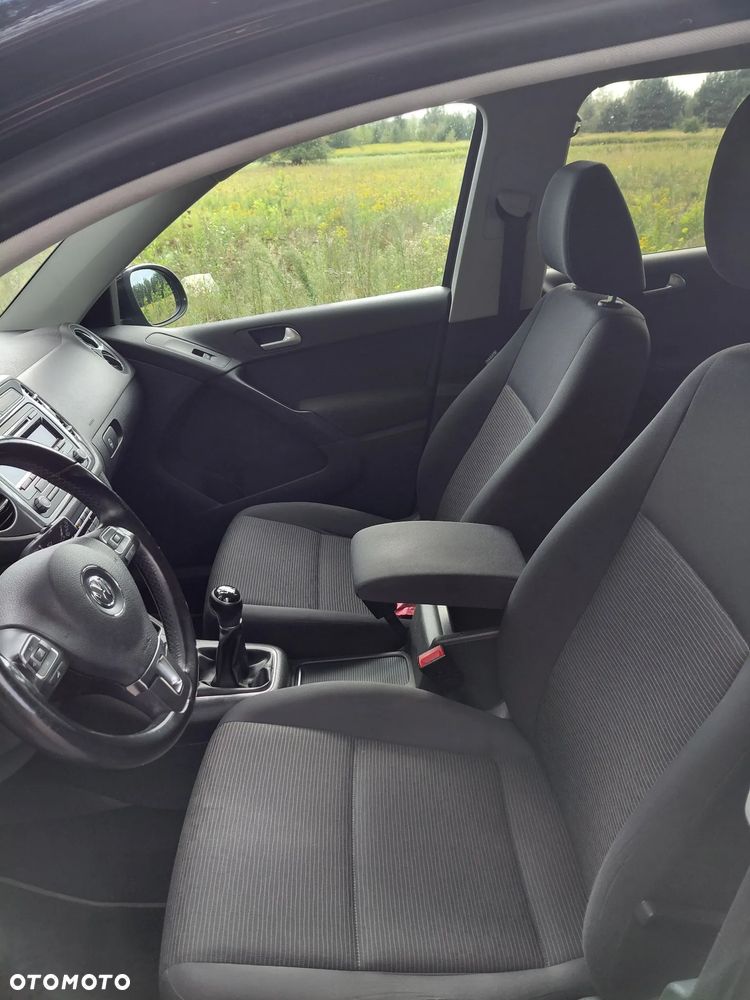 Volkswagen Tiguan - 31