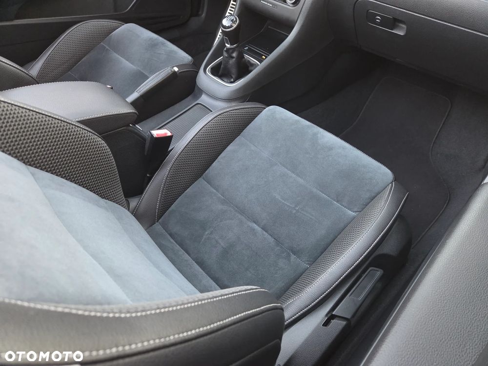 Volkswagen Golf Cabrio - 17