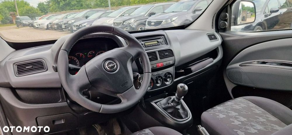 Opel Combo - 23