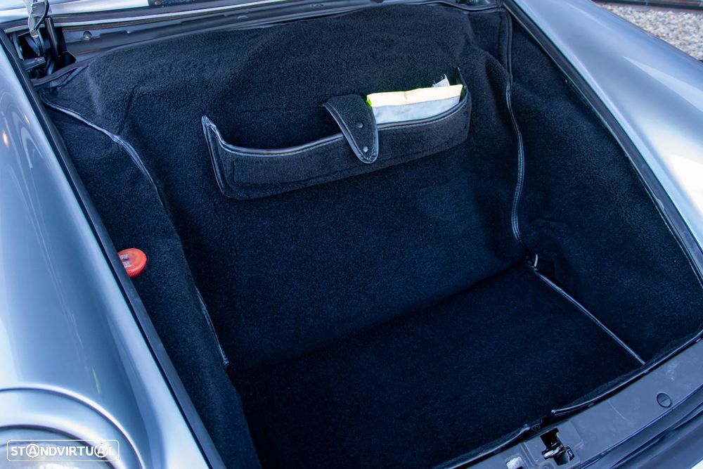 Porsche 911 (964) Coupé 3.3 Turbo II - 42