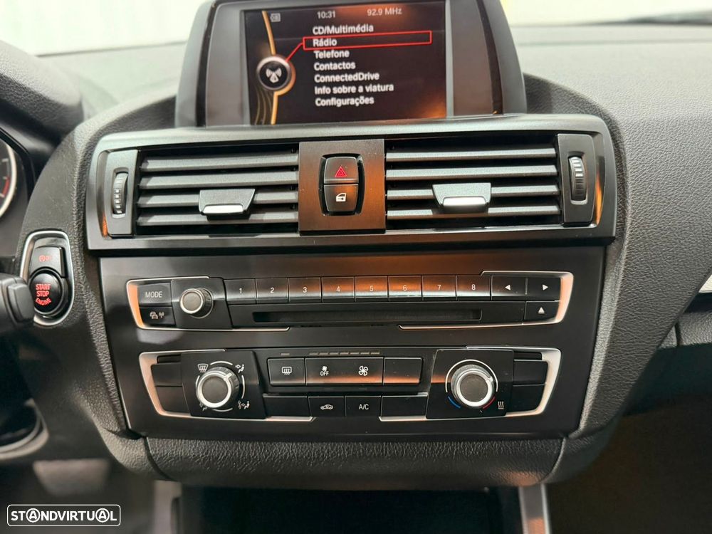 BMW 118 dA Pack M - 12