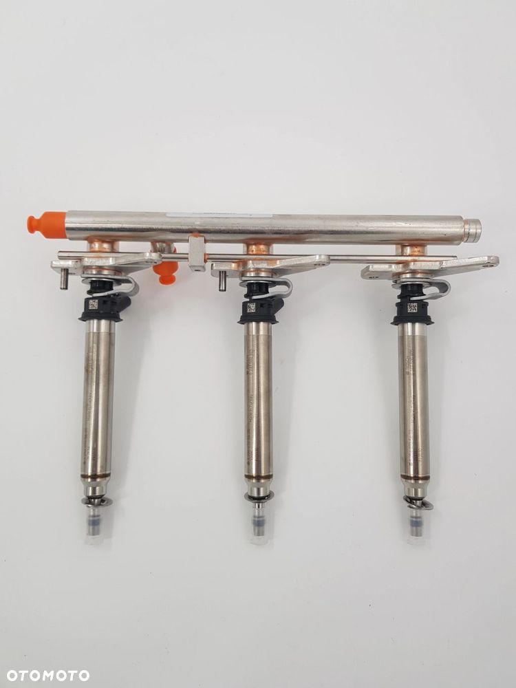 NOWY ORYGINALNY WTRYSK LISTWA WTRYSKOWA MERCEDES A2760701500 A2560705600 - 3