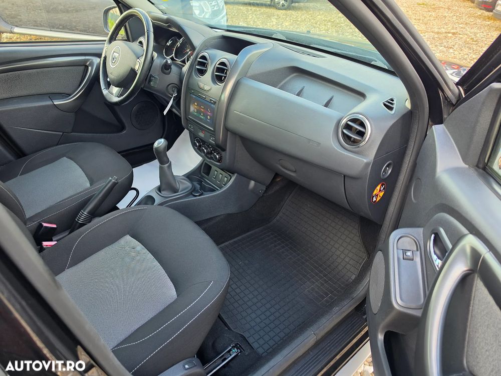 Dacia Duster SCe 115 4x2 Prestige - 10