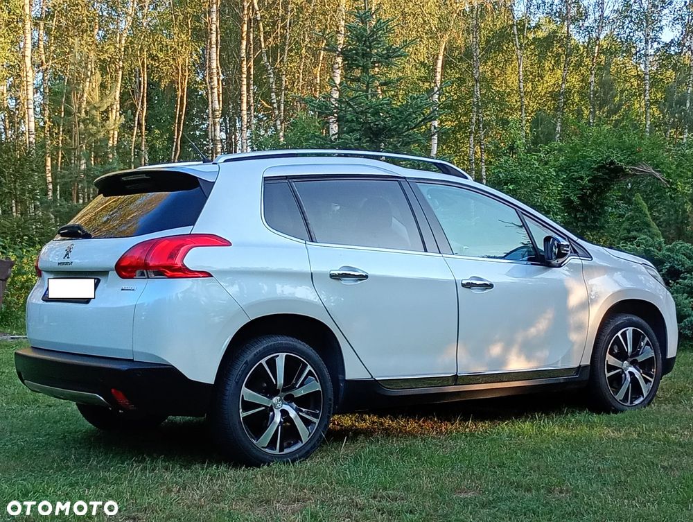Peugeot 2008 - 6