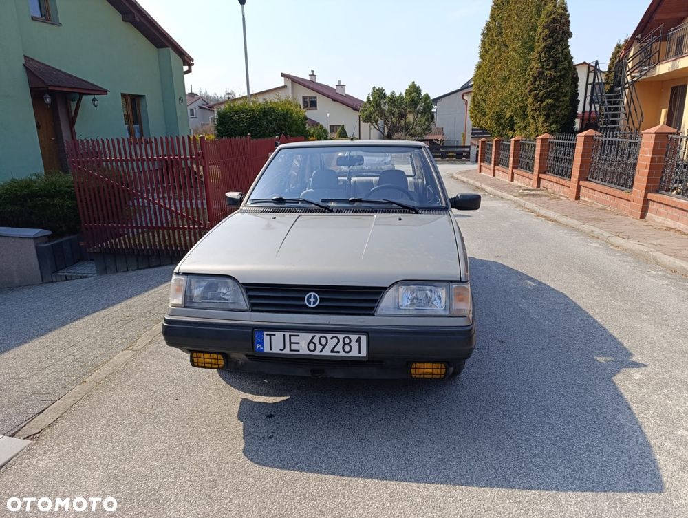 Polonez Caro - 2