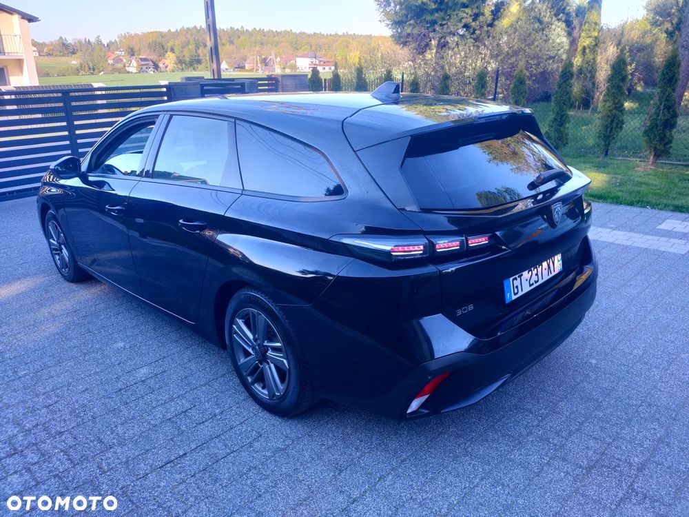 Peugeot 308 - 6
