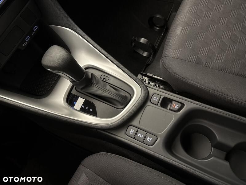 Toyota Yaris Hybrid 1.5 Comfort - 17