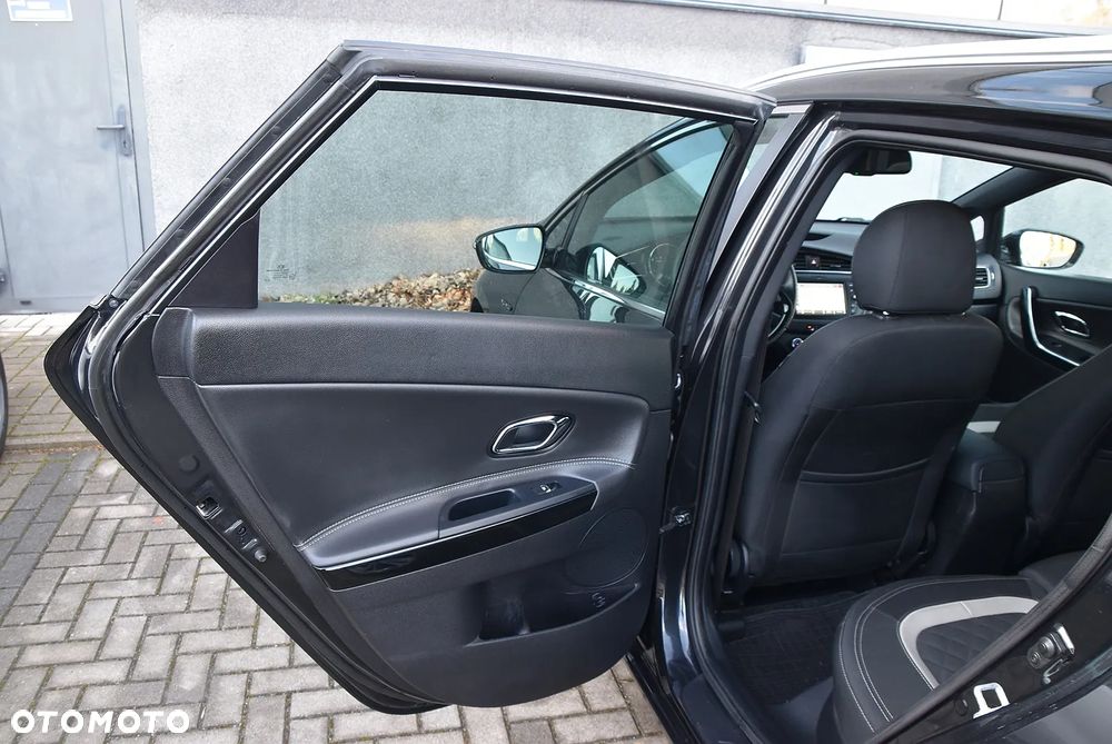 Kia Ceed 1.6 CRDi GT Line - 16