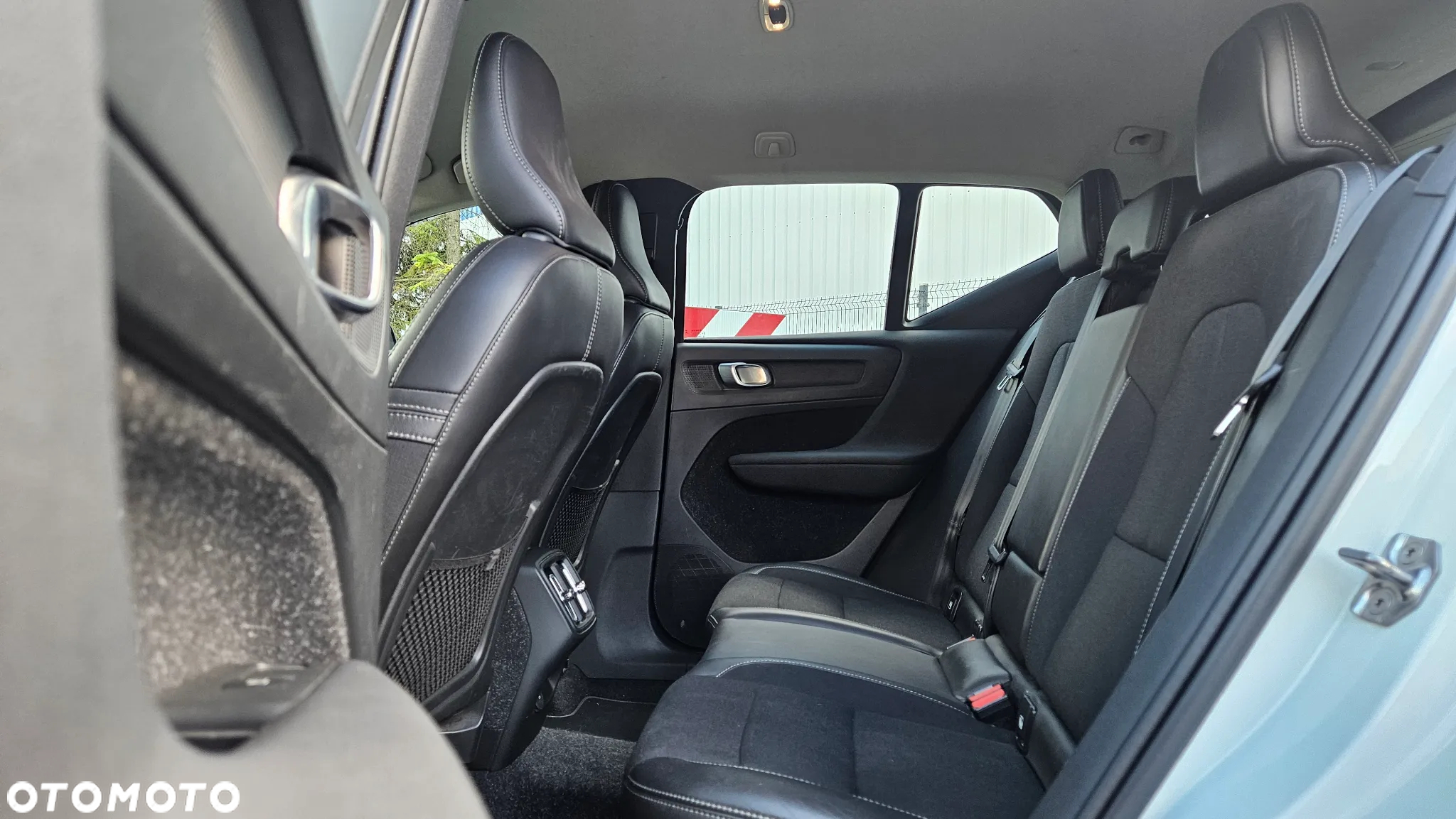 Volvo XC 40 T3 Inscription - 27