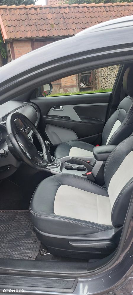Kia Sportage 1.7 CRDI Business Line L 2WD - 8