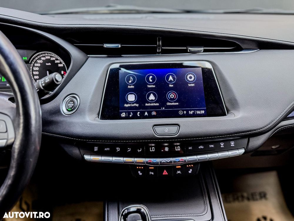 Cadillac XT4 - 14