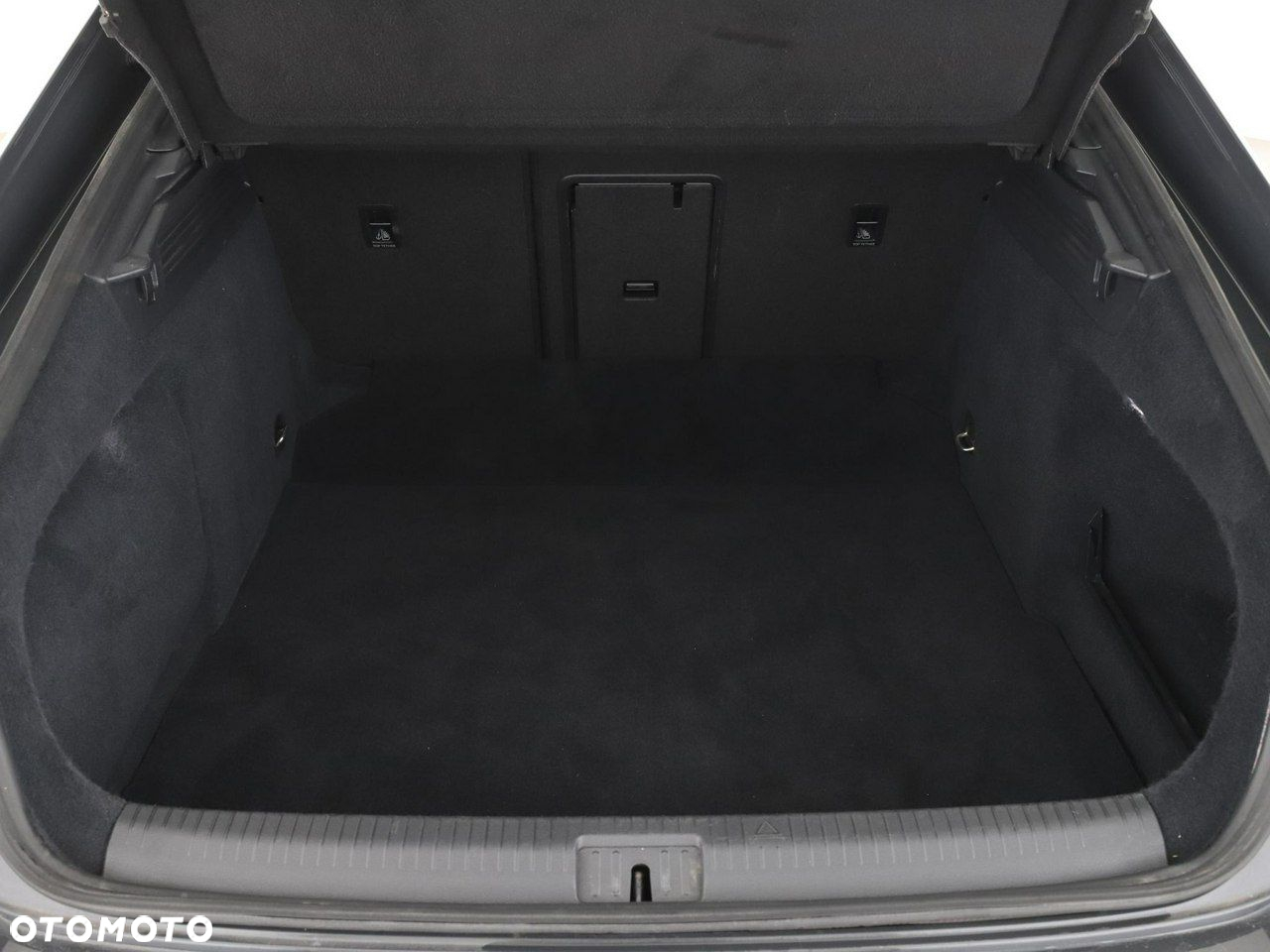 Volkswagen Arteon 2.0 TDI Bi-Turbo SCR 4Mot R-Line DSG - 20